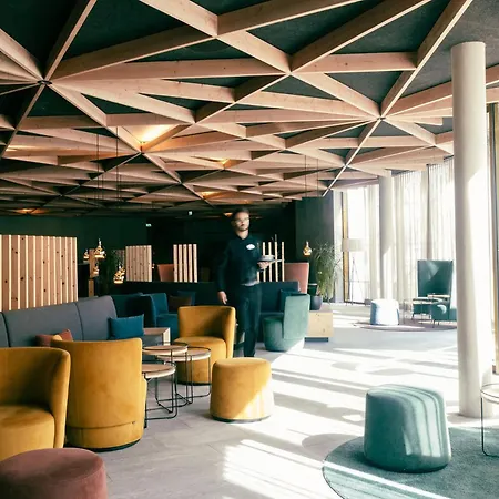 Szálloda The View 4*