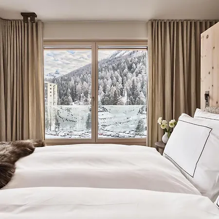 The View Szálloda 4*